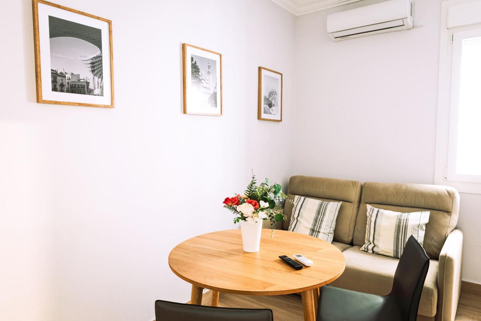Echo Suites Nervion เซบีญา ภายนอก รูปภาพ
