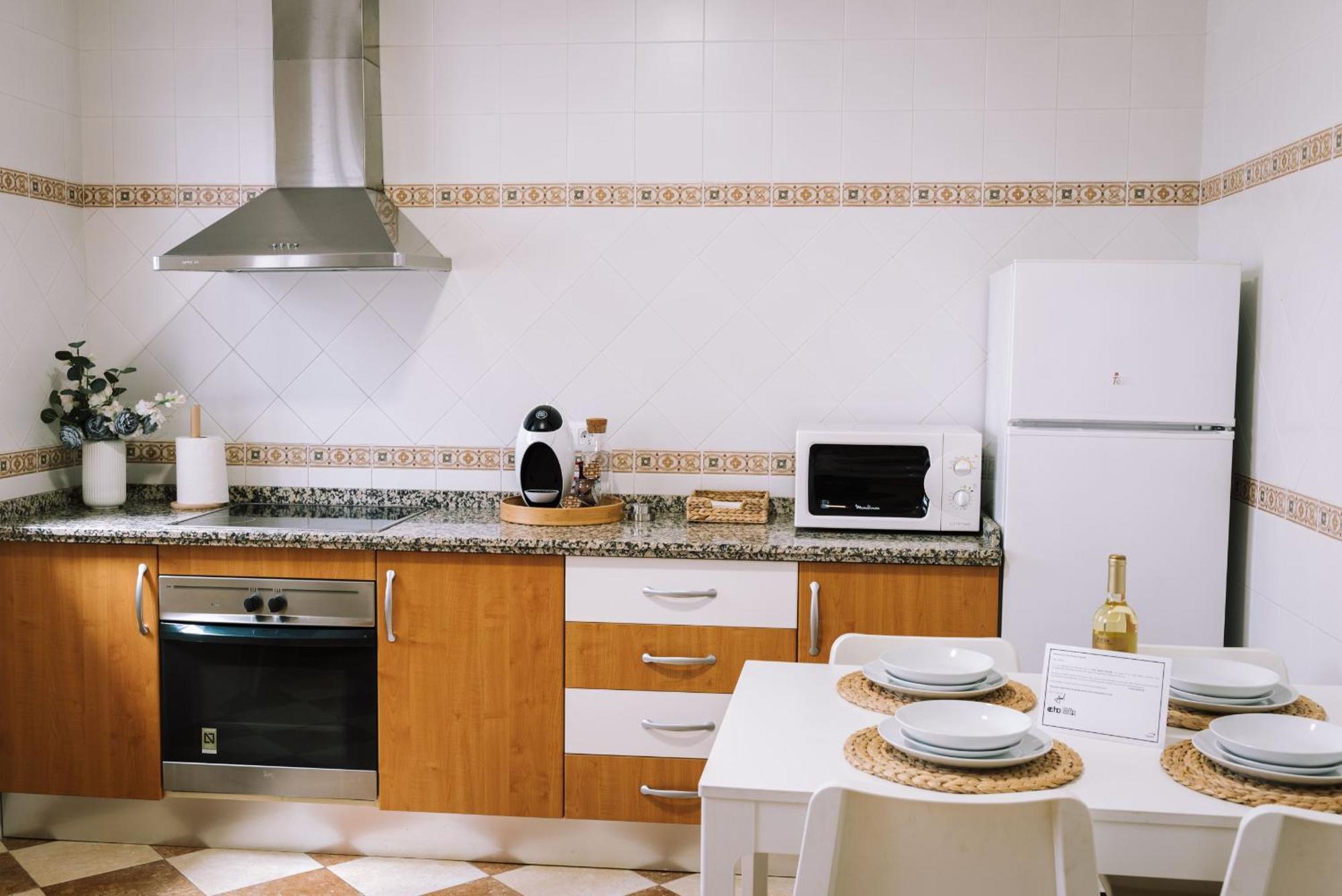 Echo Suites Nervion เซบีญา ภายนอก รูปภาพ