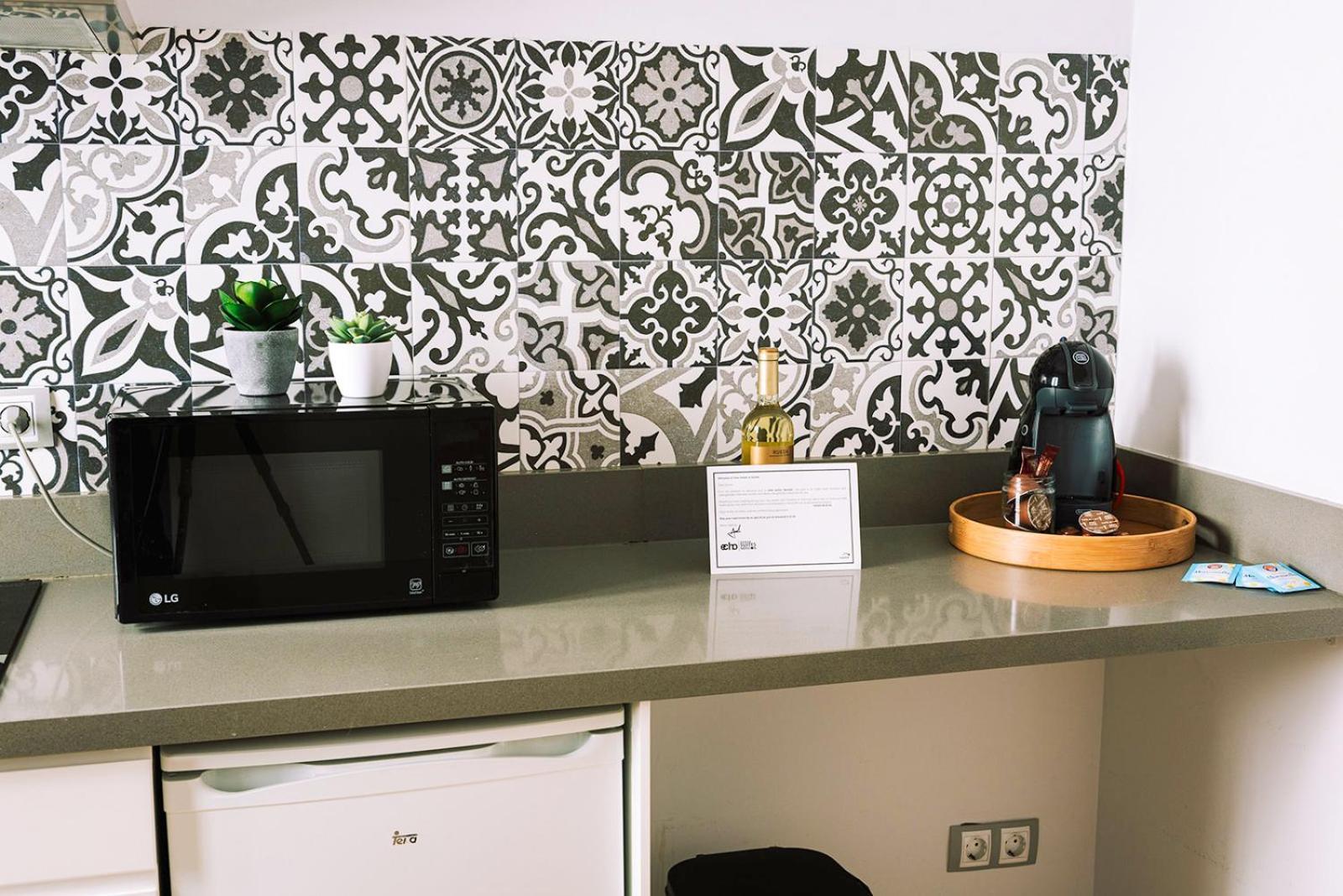 Echo Suites Nervion เซบีญา ภายนอก รูปภาพ